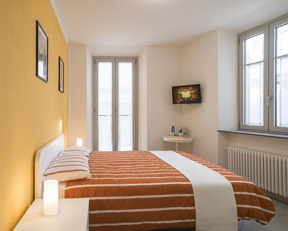Chery Bed & Breakfast Riva San Vitale Pokój zdjęcie